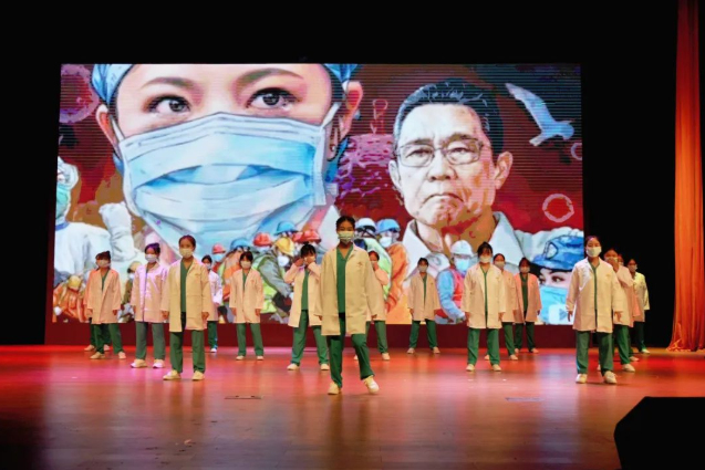 舞時(shí)代榮光 展青春芳華——第二屆校園舞蹈大賽總決賽圓滿落幕！