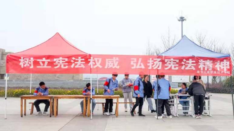 這些優(yōu)秀的育人案例，值得每一位輔導(dǎo)員（班主任）學(xué)習(xí)！
